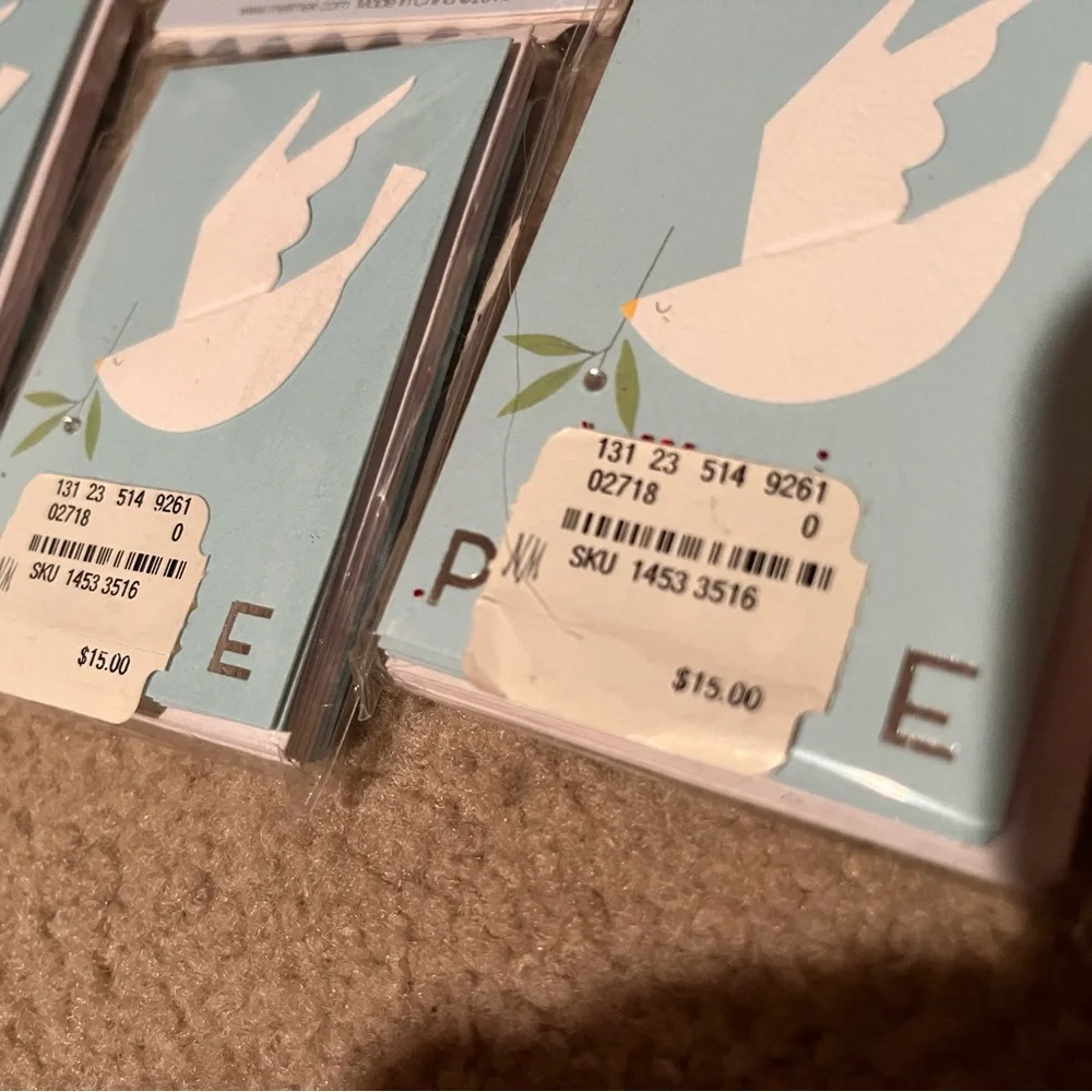 Meri Meri Holiday Gift Enclosure Notes with Envelopes - Picture 3 of 4